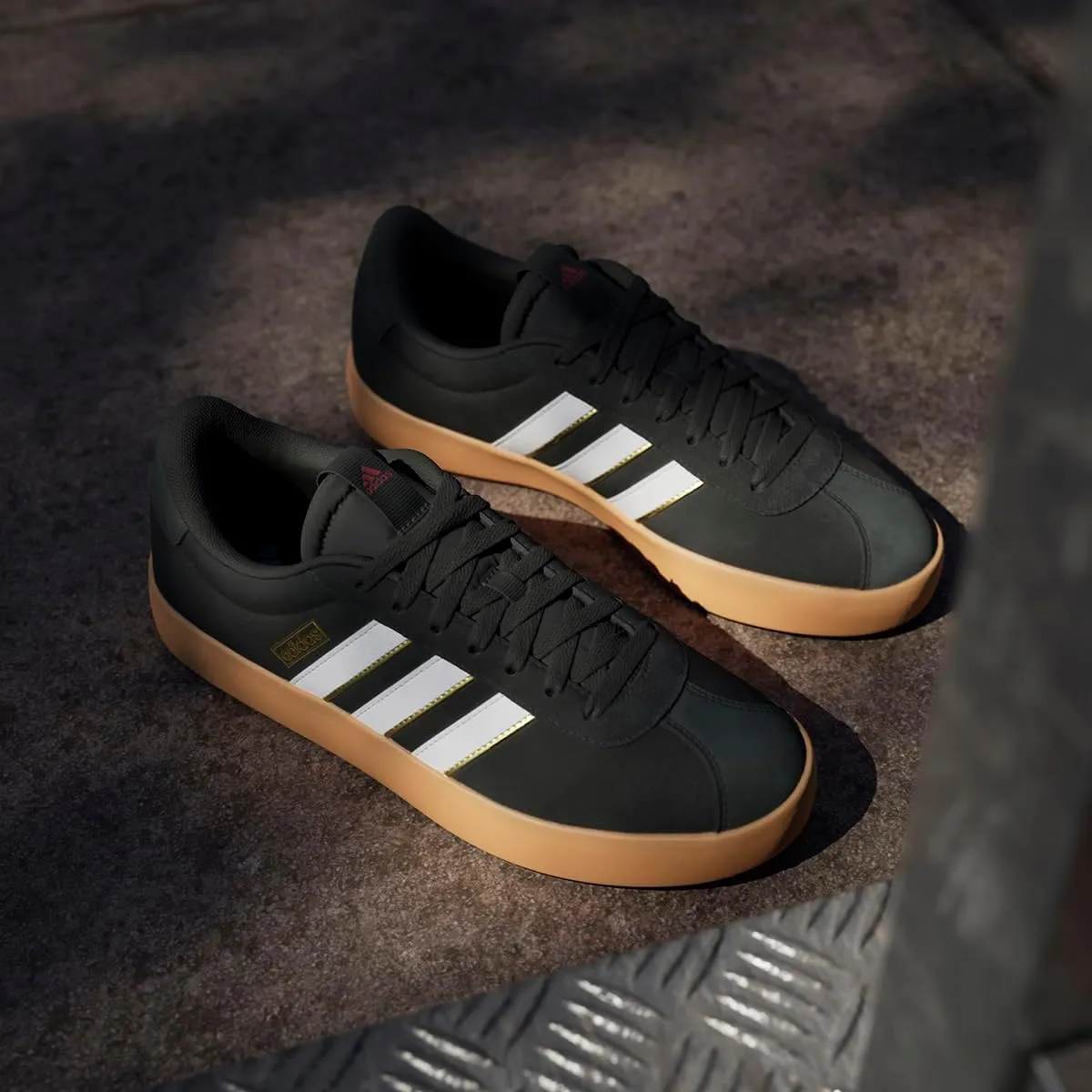 adidas Men's Vl Court 3.0 Sneaker