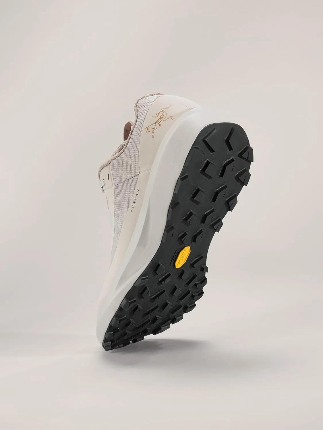 Arc'teryx Men's Norvan LD 4 GTX - Waterproof Trail Running Shoes for Men, Designed for Long-Distance Mountain Runs