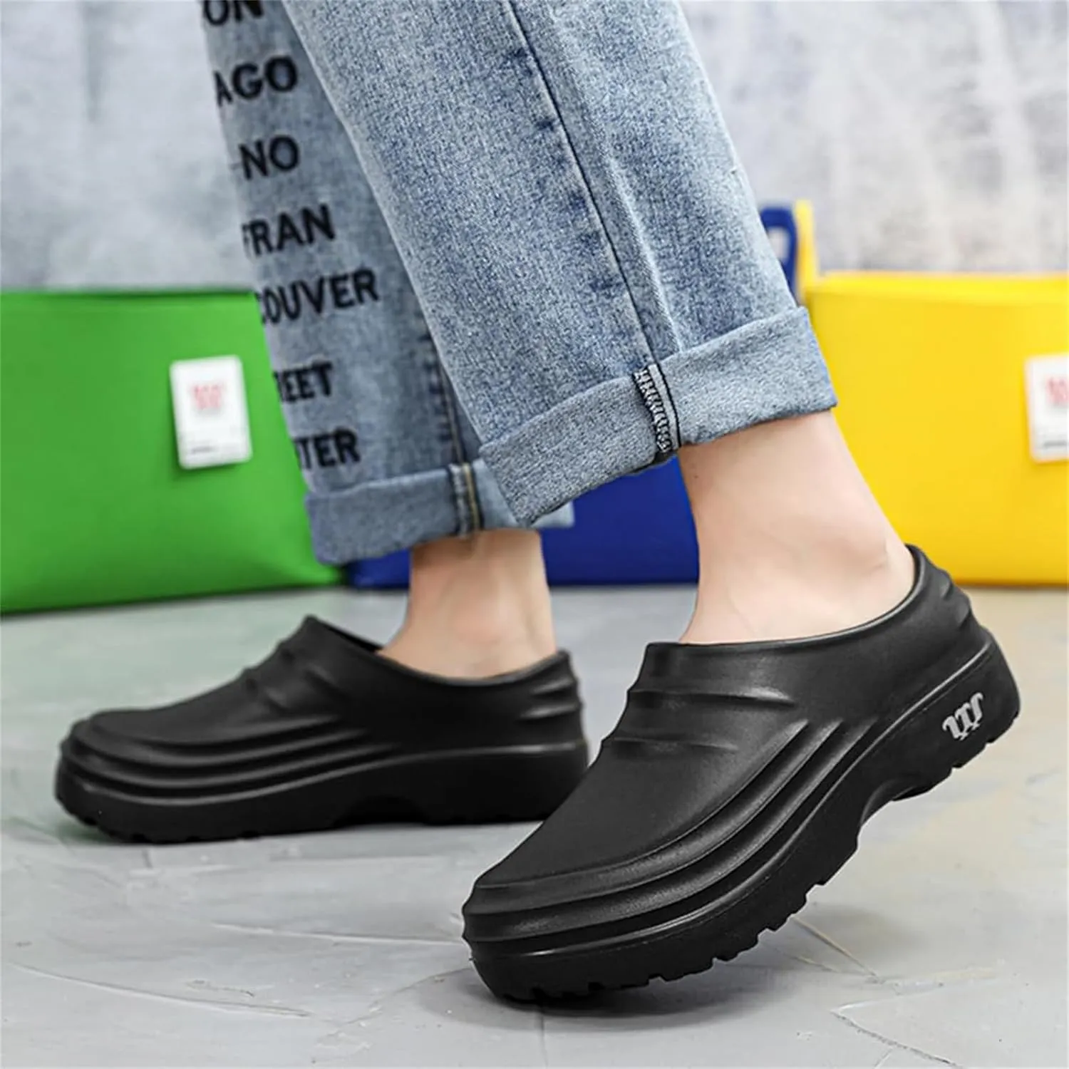 Armadillo Clogs Garden Nurse Work Shoes for Women Men Slip Resistant Armadillo Chef Shoes Comfortable Waterproof Casual Non Slip Nursing Gardening Clogs Kitchen Food Service Shoe Sandals