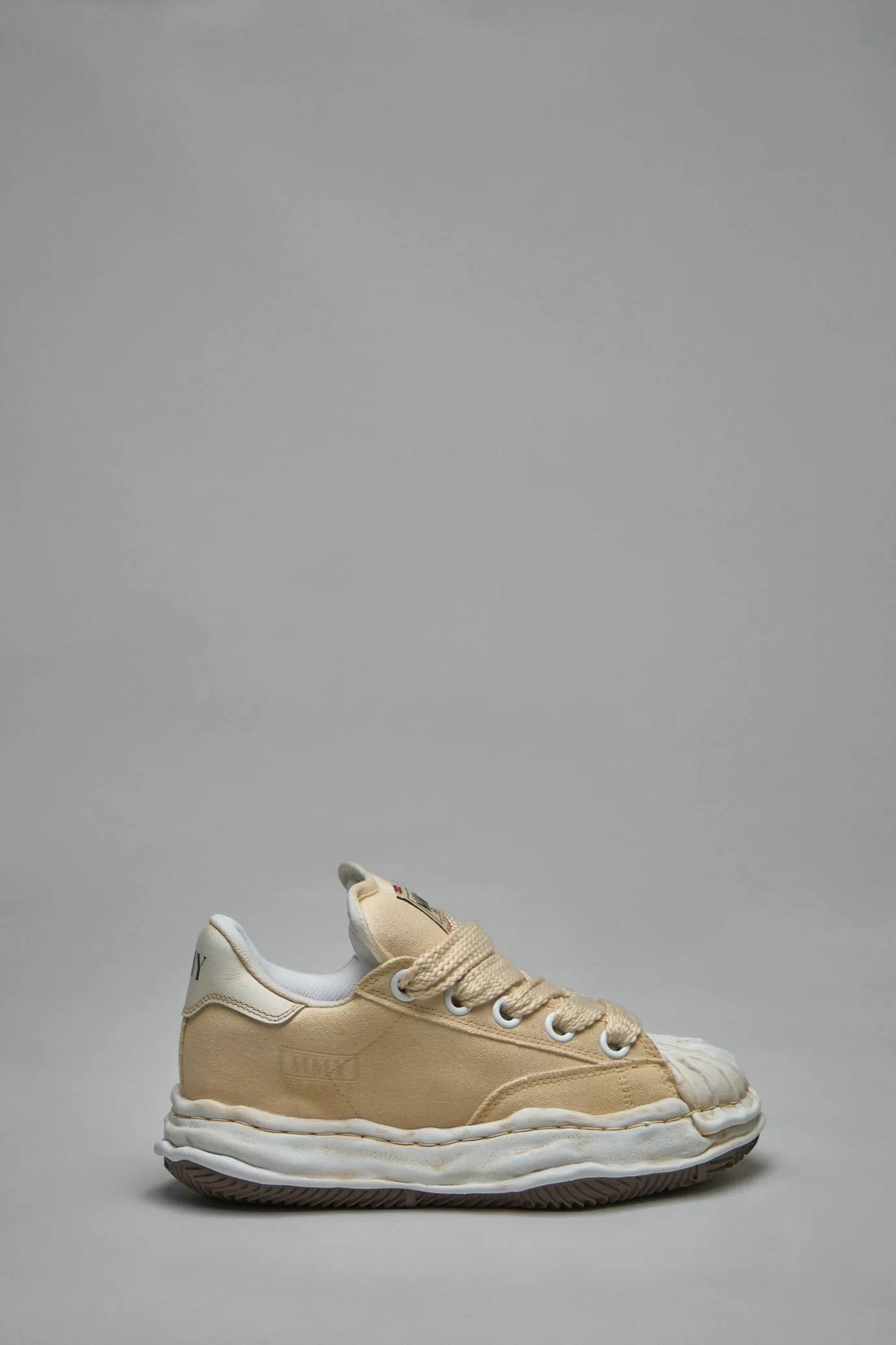 BLAKEY Puffer Low Top Sneaker
