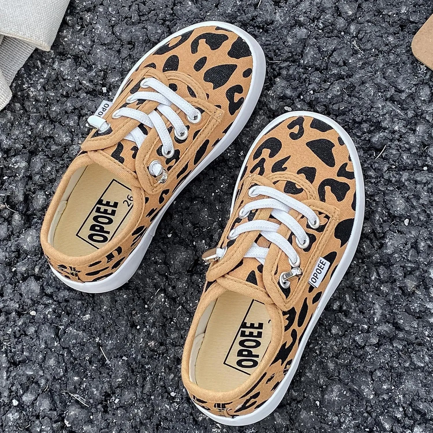 Boys and Girls, Low Cut Children's Canvas Shoes, Wide Fitting Lazy Skateboard Shoes