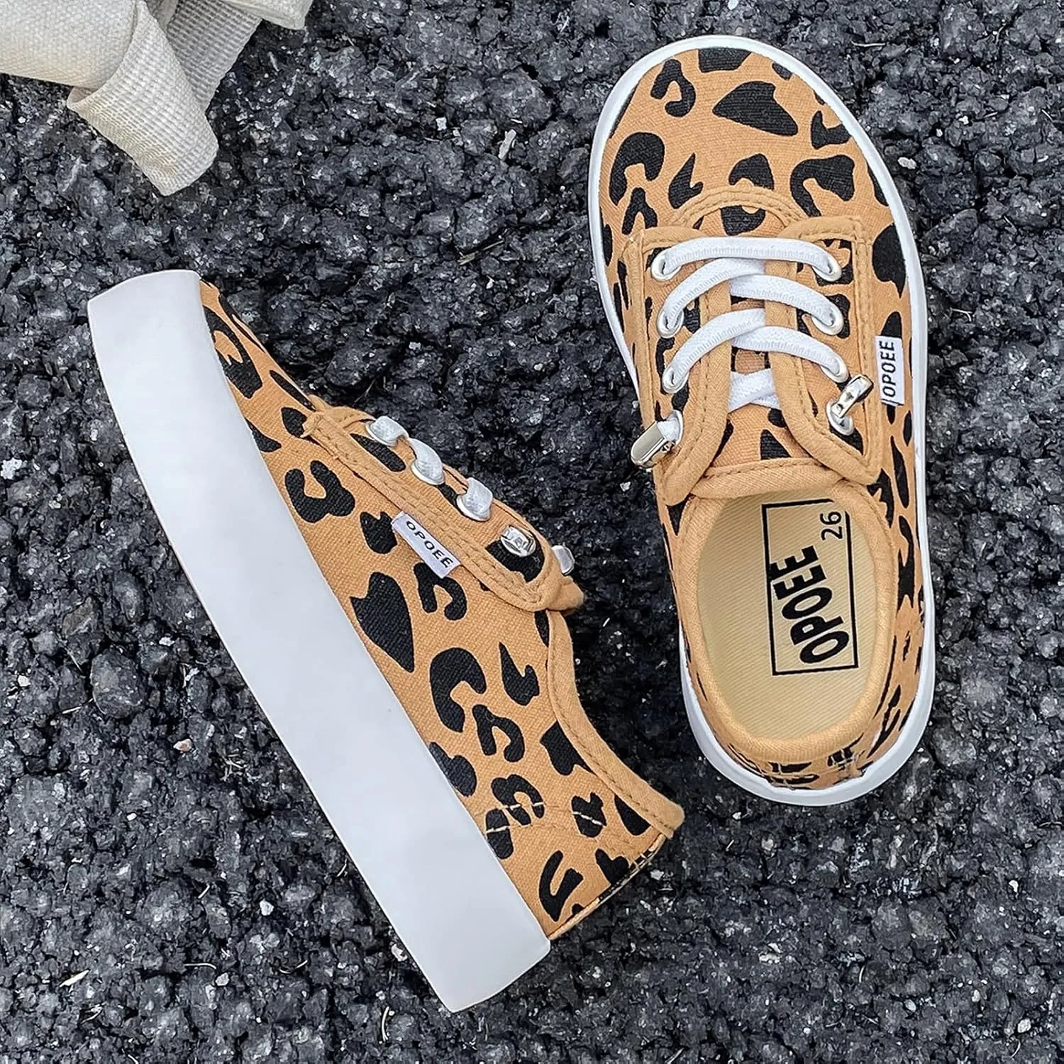 Boys and Girls, Low Cut Children's Canvas Shoes, Wide Fitting Lazy Skateboard Shoes