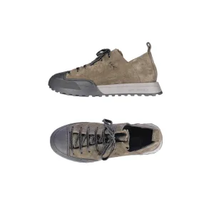 Camoscio sneakers in Oliva