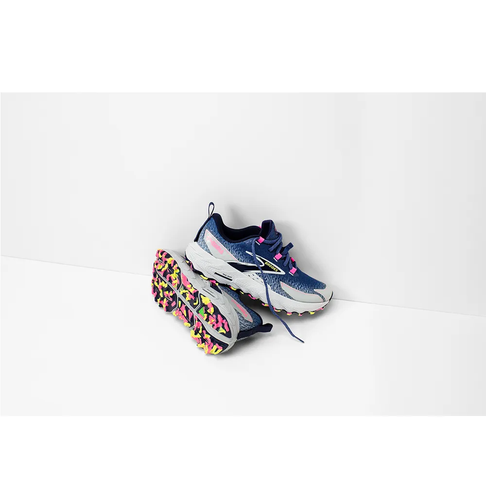 Cascadia 18 Women's Trail