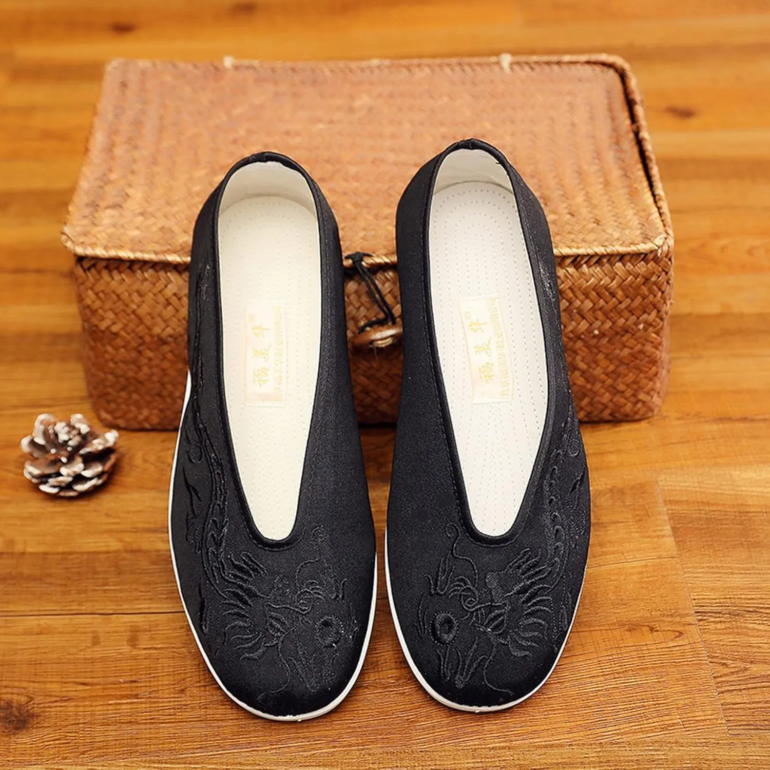Chinese Slip Ons Shoes Traditional Old Beijing Shoes Kung Fu Tai Chi Cloth Shoes Unisex