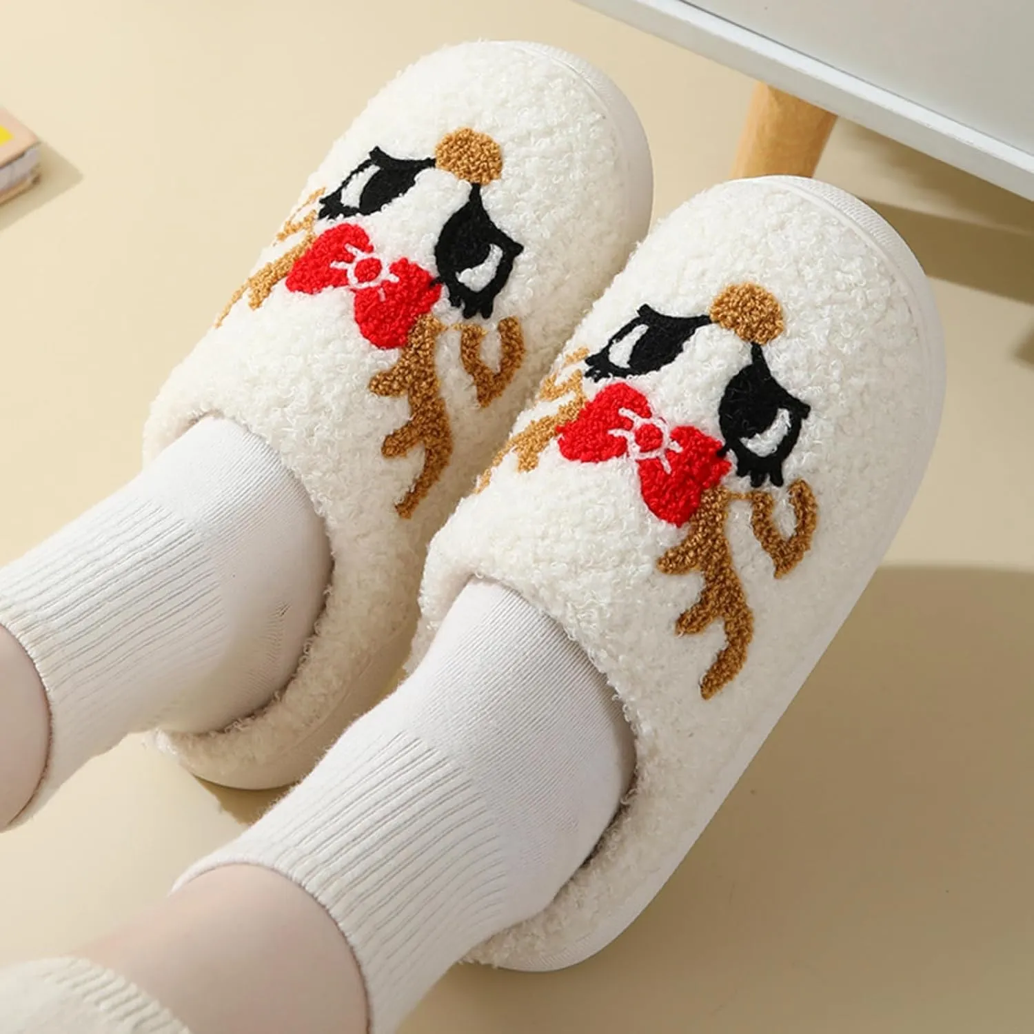 Christmas Slippers Memory Foam for Women Men, Cozy Plush Warm Non-Slip Holiday Slides with Santa Reindeer Designs Indoor Outdoor