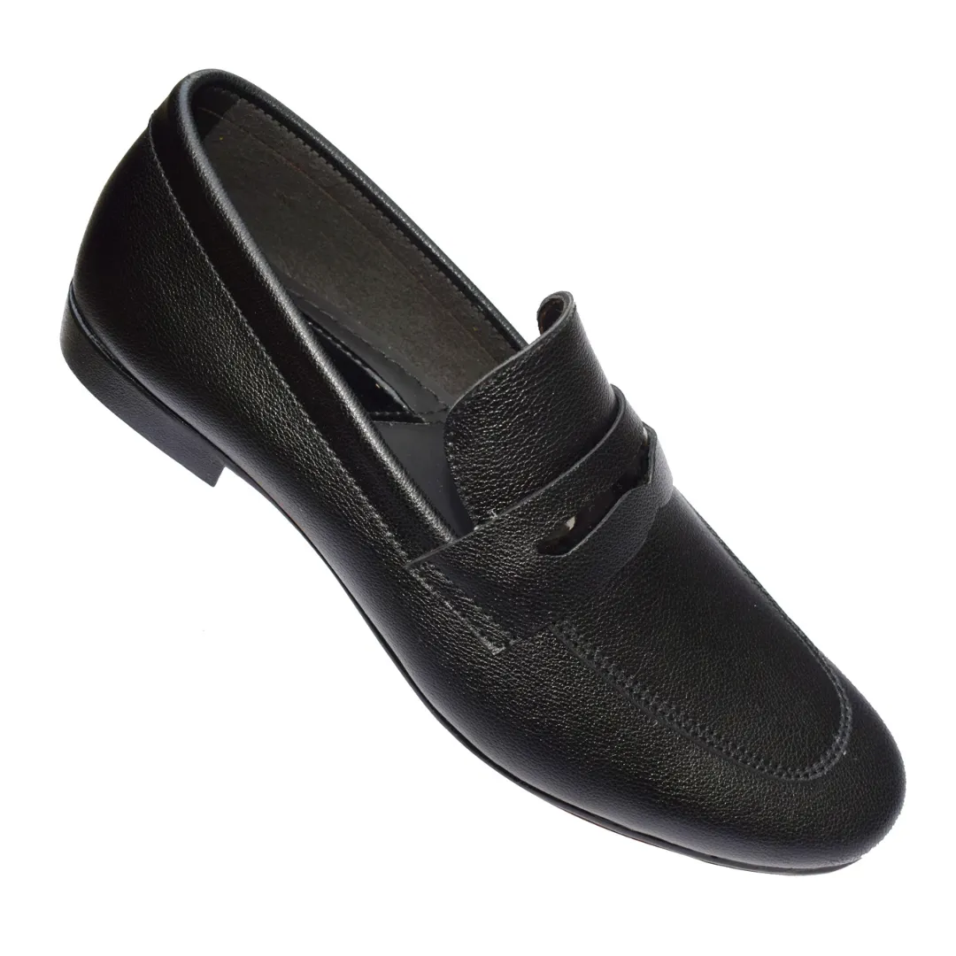 Classic Black Formal Shoes with Refined Detailing MR361
