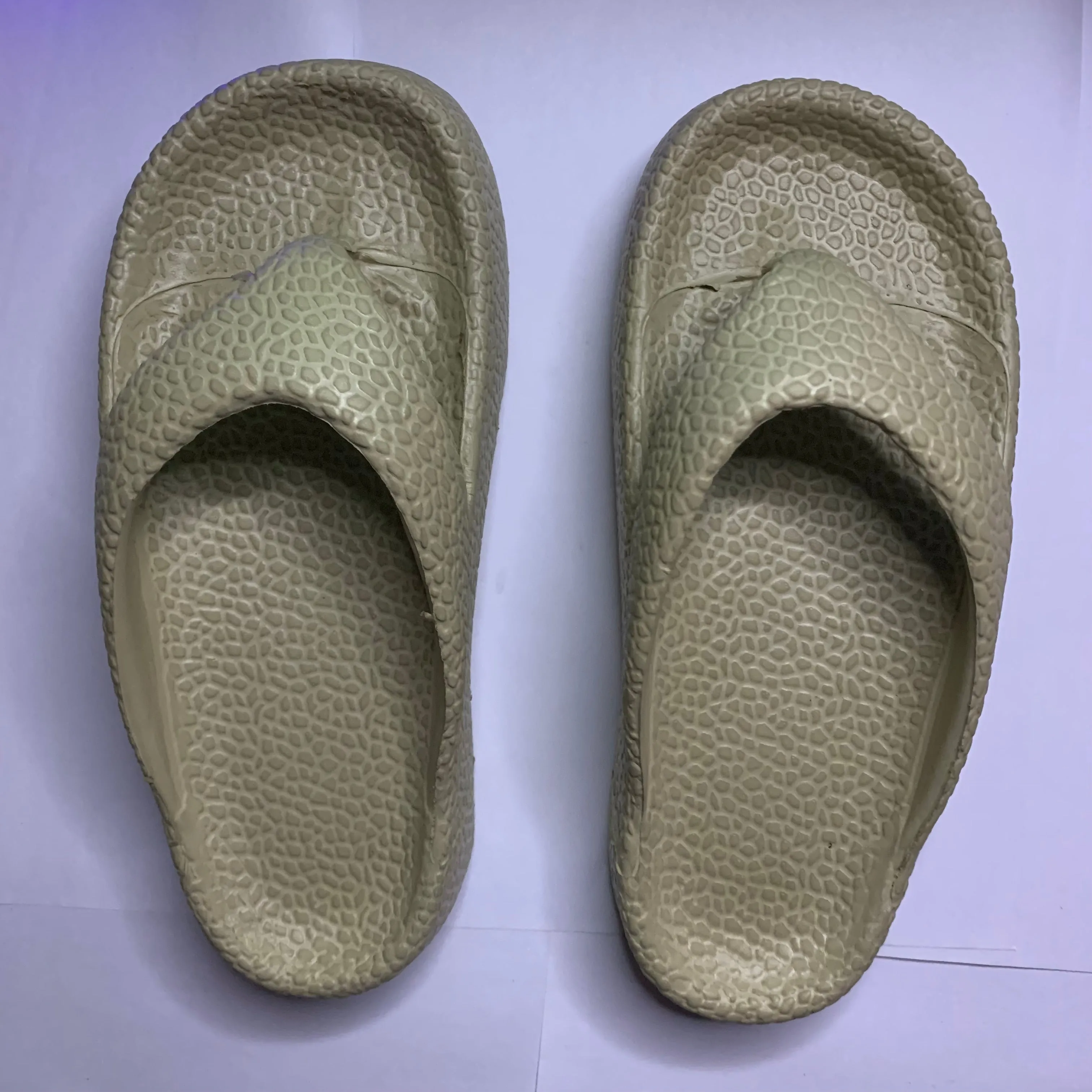 Comfy Textured Slippers - Lightweight