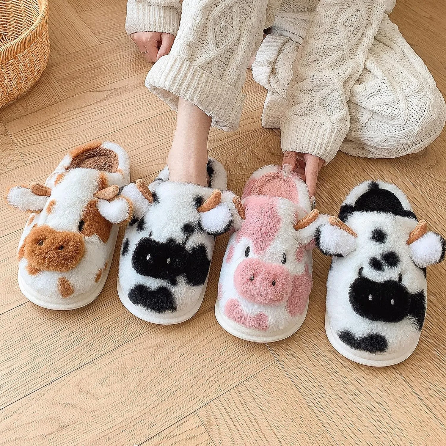 Cow Slippers for Women, Fluffy Animal Print Slipper for Adults, Winter Cartoon Fuzzy Cute Bedroom House Shoes with Memory Foam for Indoor Outdoor, Thick Cozy Kawaii Slides