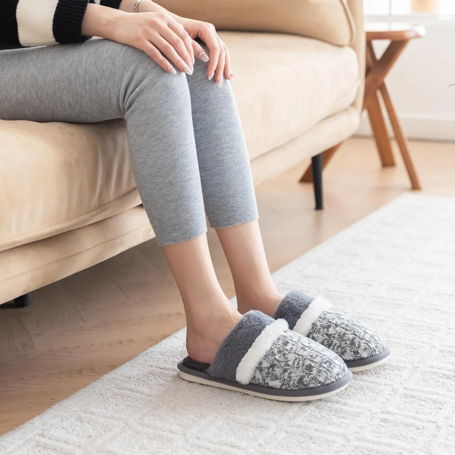 Cozy Slippers for Women Indoor and Outdoor Fuzzy House Shoes with Memory Foam Anti-Skid Sole Gifts for Women Mom Ladies