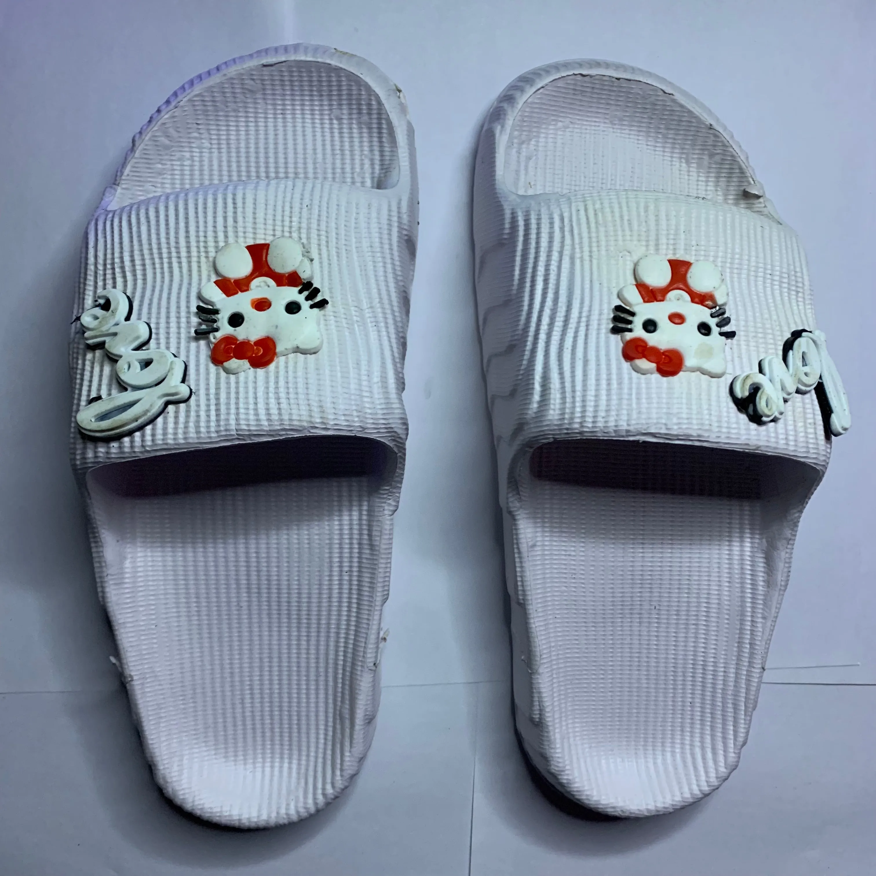 Cute Hello Kitty Slippers - Stylish