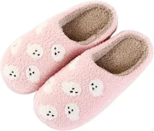 Cute Strawberry Pattern Women's Bedroom Slippers - Warm, Soft, Fuzzy, Non-Slip