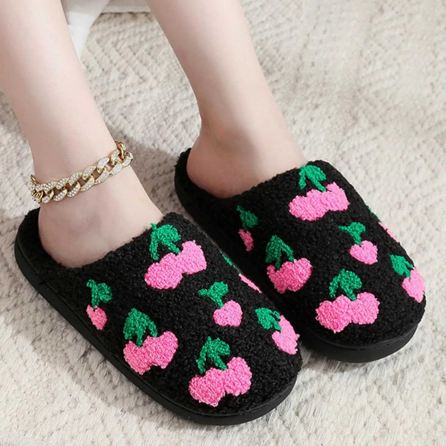 Cute Strawberry Pattern Women's Bedroom Slippers - Warm, Soft, Fuzzy, Non-Slip