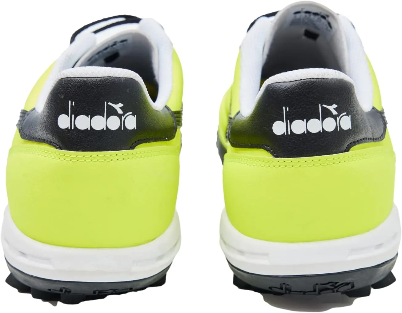 Diadora Calcetto LT Turf Soccer Shoes - Full Grain Leather, Enhanced Cushioning, Anti-Wear Rubber, Synthetic Turf, Optimal Traction and Stability