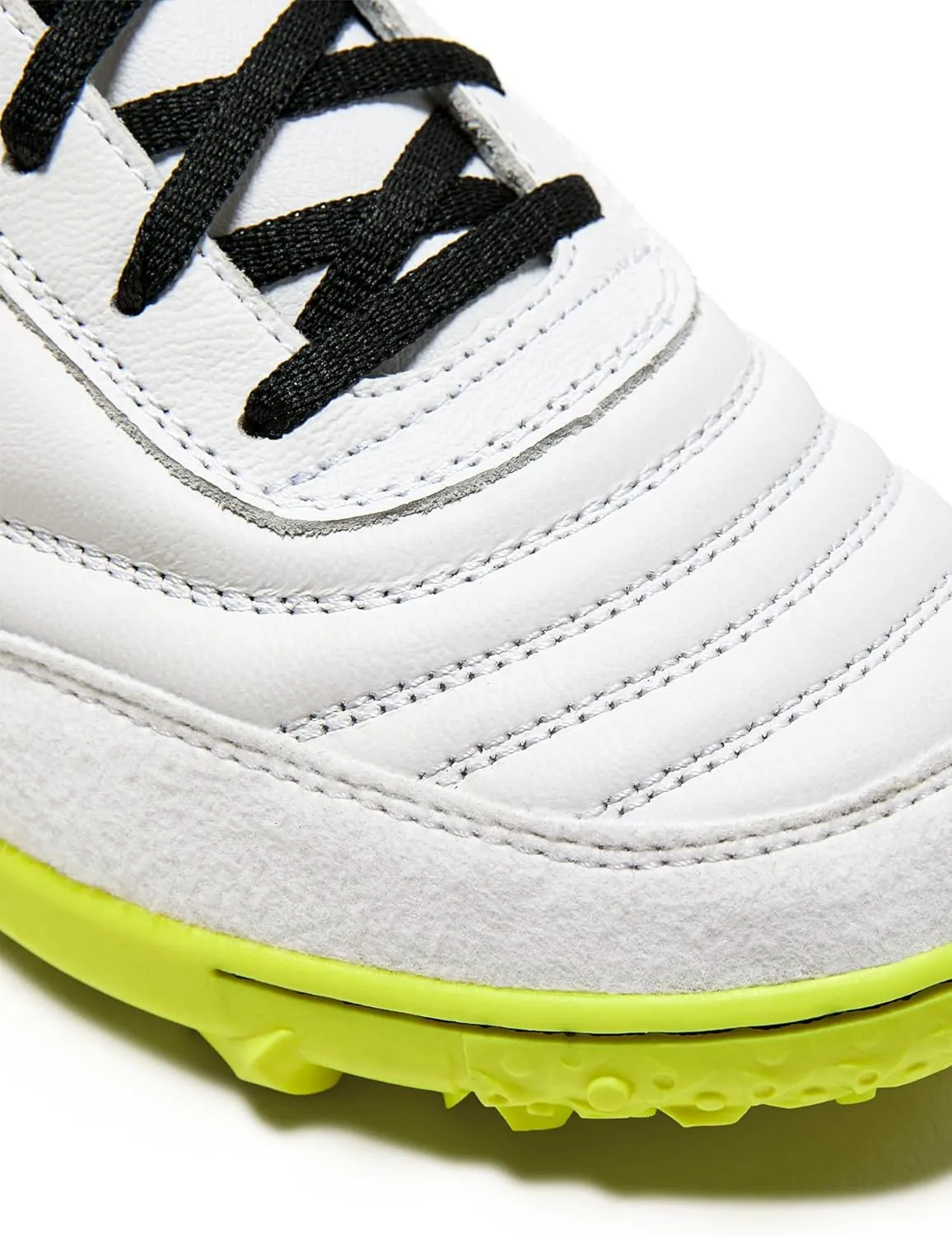 Diadora Calcetto LT Turf Soccer Shoes - Full Grain Leather, Enhanced Cushioning, Anti-Wear Rubber, Synthetic Turf, Optimal Traction and Stability