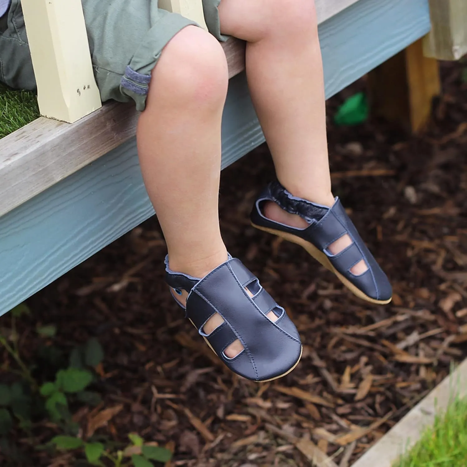 Dotty Fish Infant and Toddler Soft Leather Sandals – Barefoot-Friendly, Non-Slip Suede Sole, Podiatrist Recommended, Breathable Baby-Safe Leather, British Brand – Fits 0–4 Years