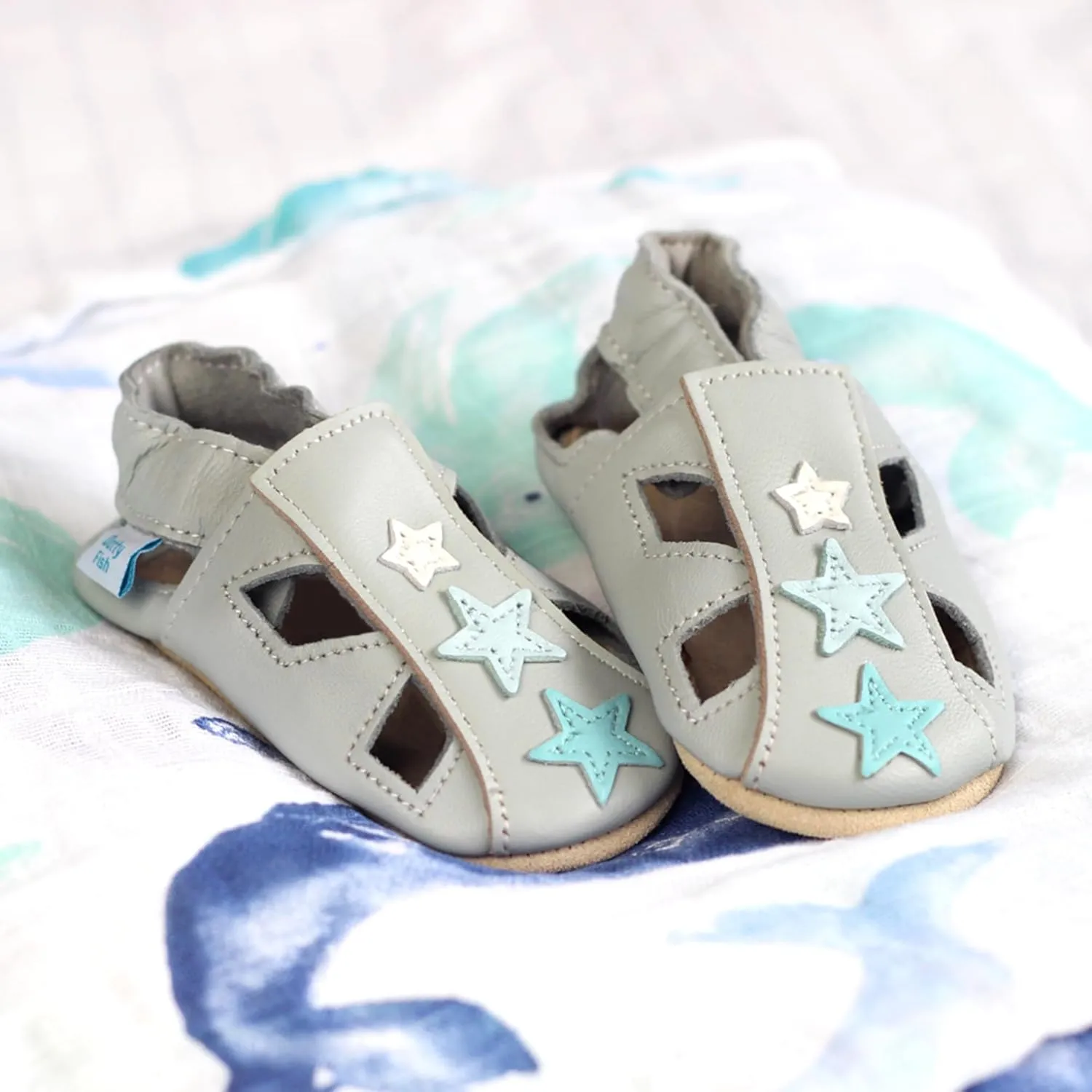 Dotty Fish Infant and Toddler Soft Leather Sandals – Barefoot-Friendly, Non-Slip Suede Sole, Podiatrist Recommended, Breathable Baby-Safe Leather, British Brand – Fits 0–4 Years