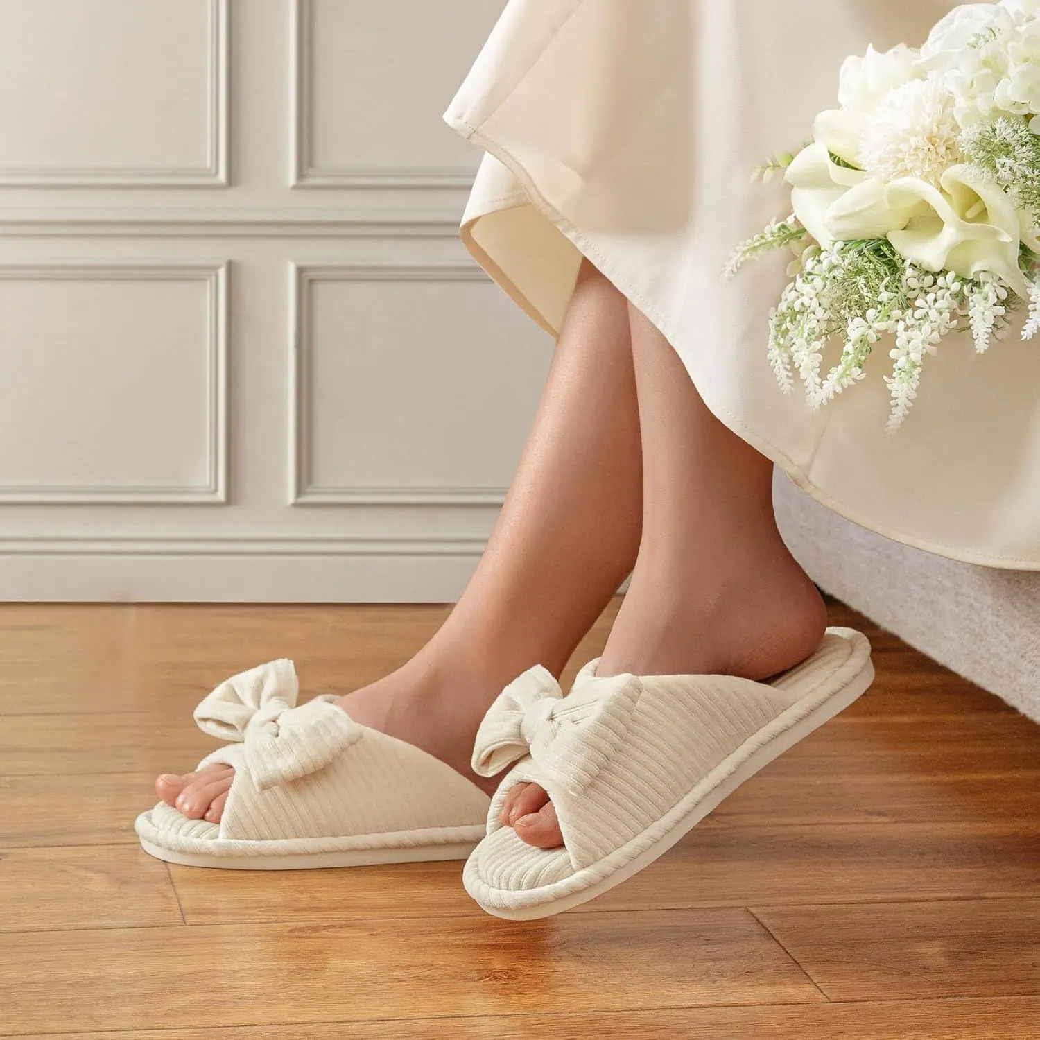 EverFoams Women's Open-Toe Bow Slippers with Memory Foam Indoor House Non-Slip Sole