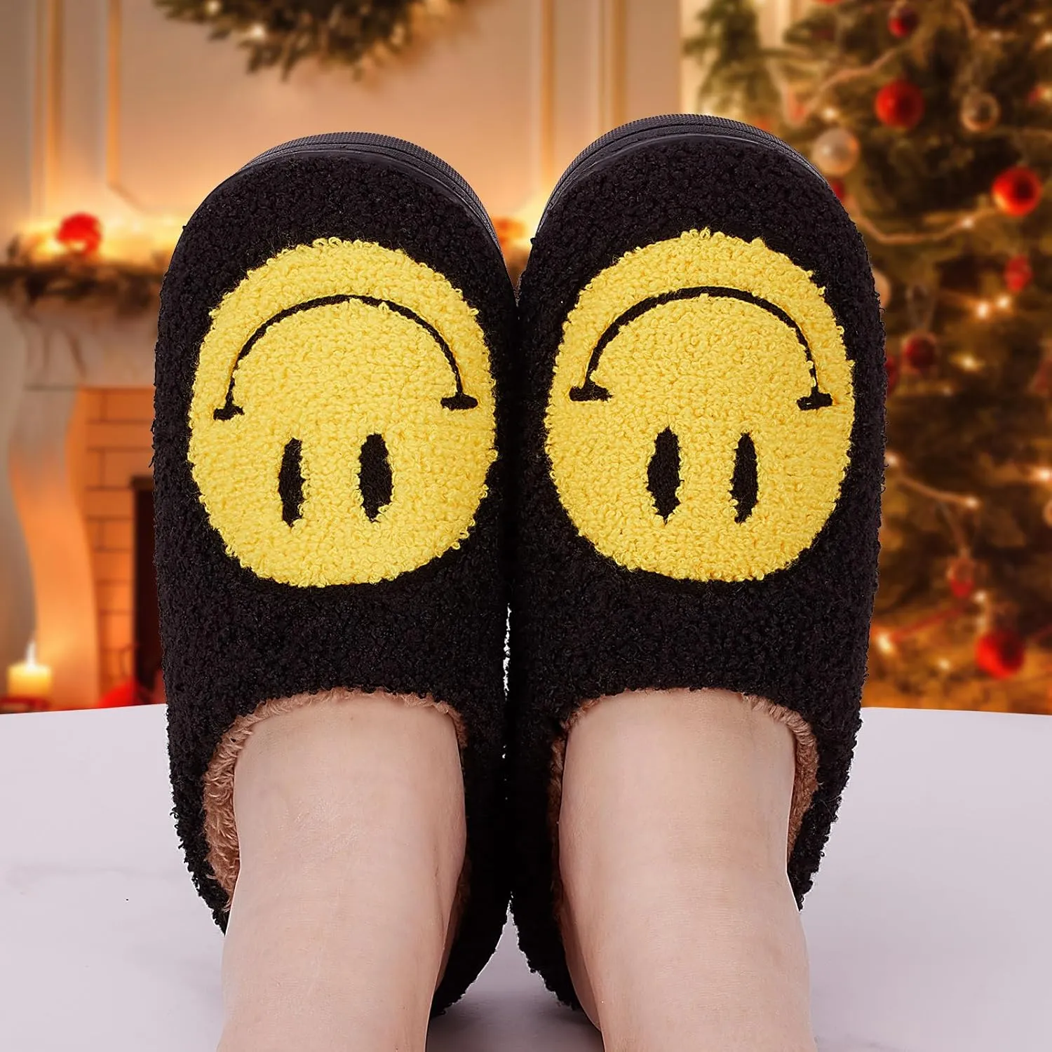 FACAXEDRE Smile Face Slippers for Women - Indoor Outdoor Retro Happy House Slides, Soft Fluffy Cushion Furry Shoes