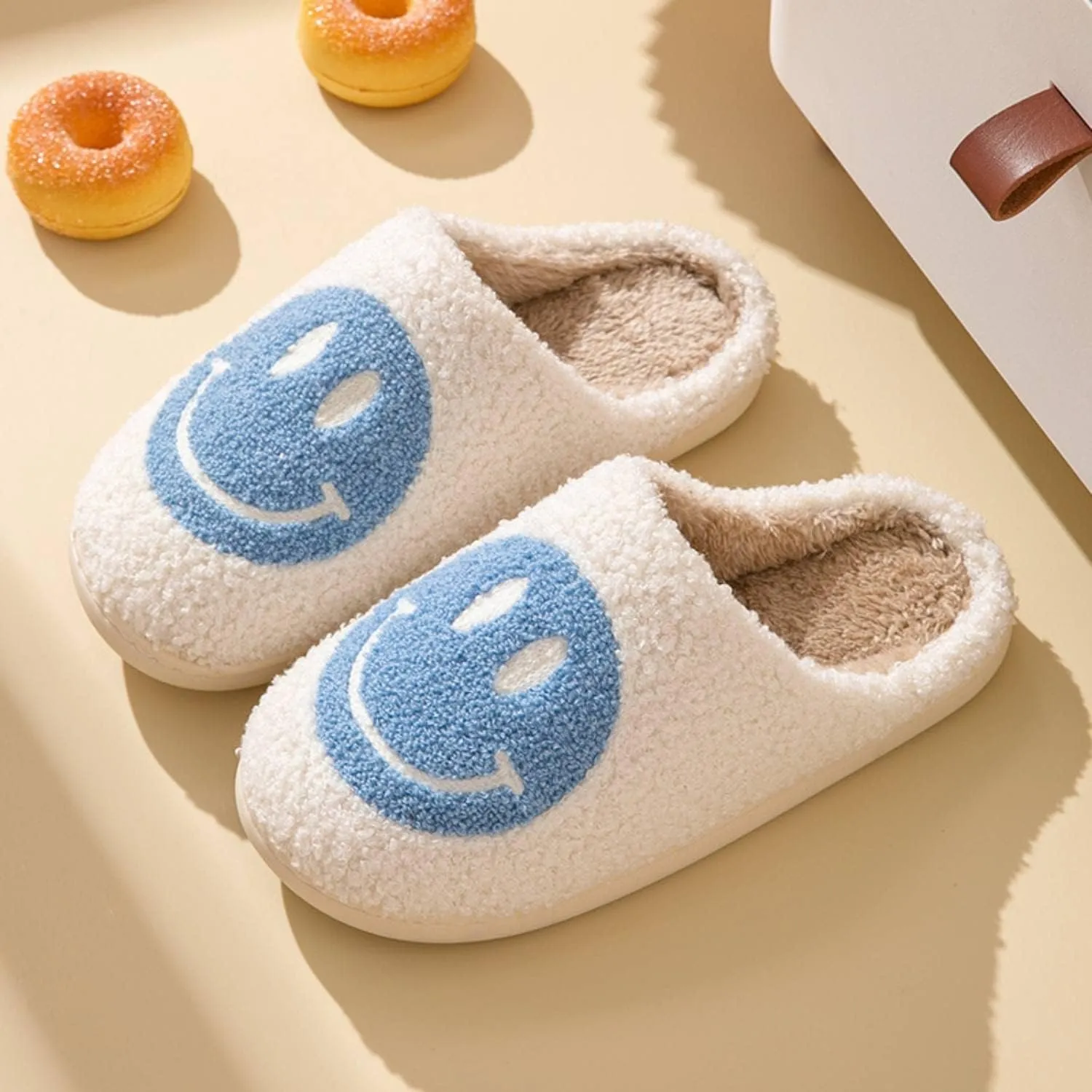 FACAXEDRE Smile Face Slippers for Women - Indoor Outdoor Retro Happy House Slides, Soft Fluffy Cushion Furry Shoes