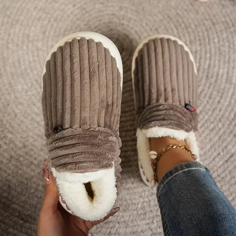 Famke | Luxuriously Soft Unisex Slippers