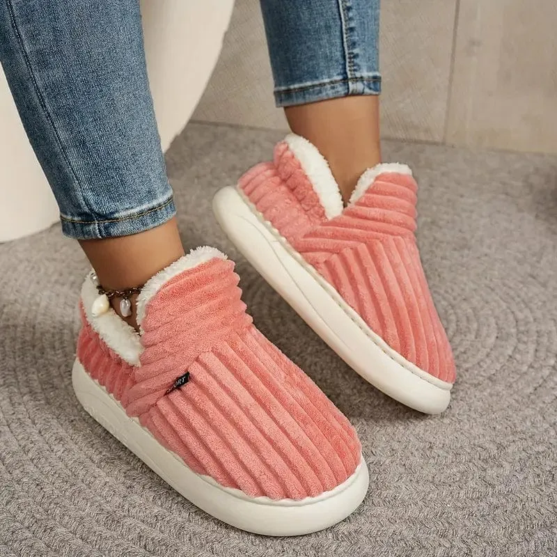 Famke | Luxuriously Soft Unisex Slippers