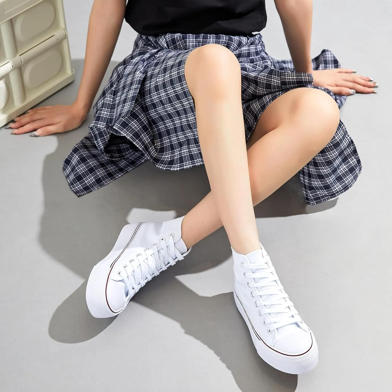 FINIWOR High Top Platform Sneakers for Women,Classic Black and White Canvas Shoes Womens Lace-up High Top Tennis Shoes