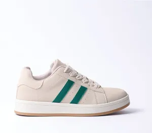 Flat sneaker