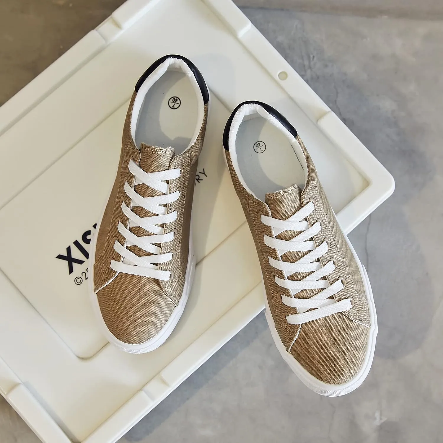 FRACORA Mens Canvas Shoes White Black Sneakers Low Top Lace Up Casual Shoes