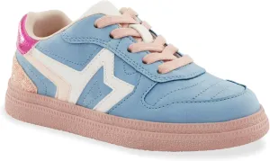 Gia Sneaker