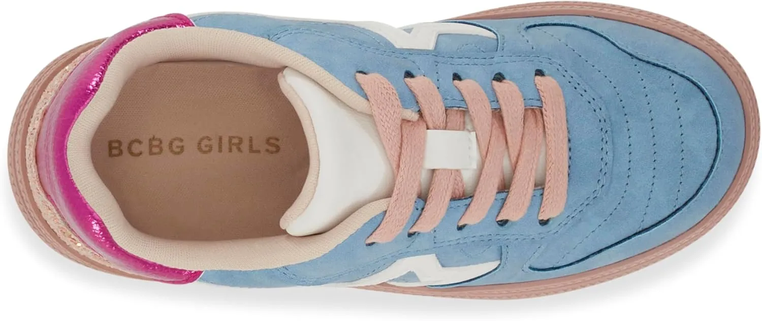Gia Sneaker