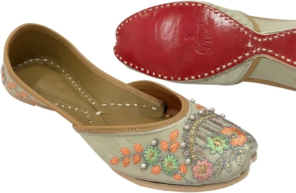 Gold Punjabi Jutti for Ladies Jutti Shoes Punjabi Shoes Handmade Shoes Ethnic Mojari Traditional