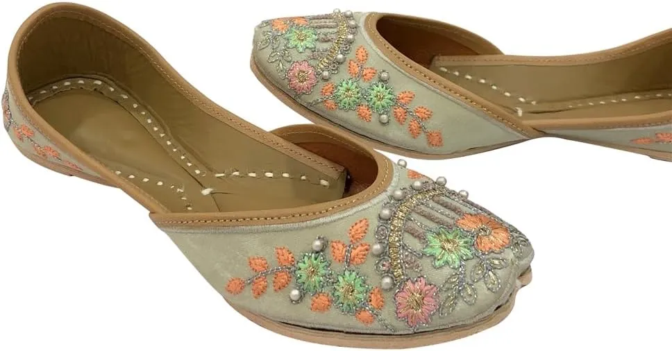 Gold Punjabi Jutti for Ladies Jutti Shoes Punjabi Shoes Handmade Shoes Ethnic Mojari Traditional