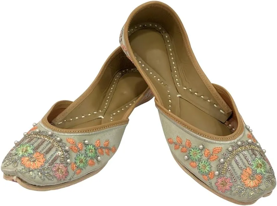 Gold Punjabi Jutti for Ladies Jutti Shoes Punjabi Shoes Handmade Shoes Ethnic Mojari Traditional