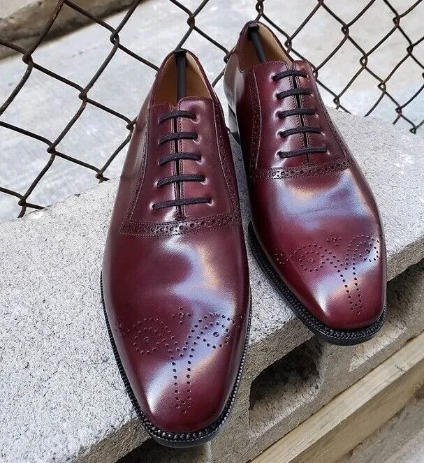 Handmade Men Burgundy Heart Medallion Dress Formal Lace Up Oxford Leather Shoes