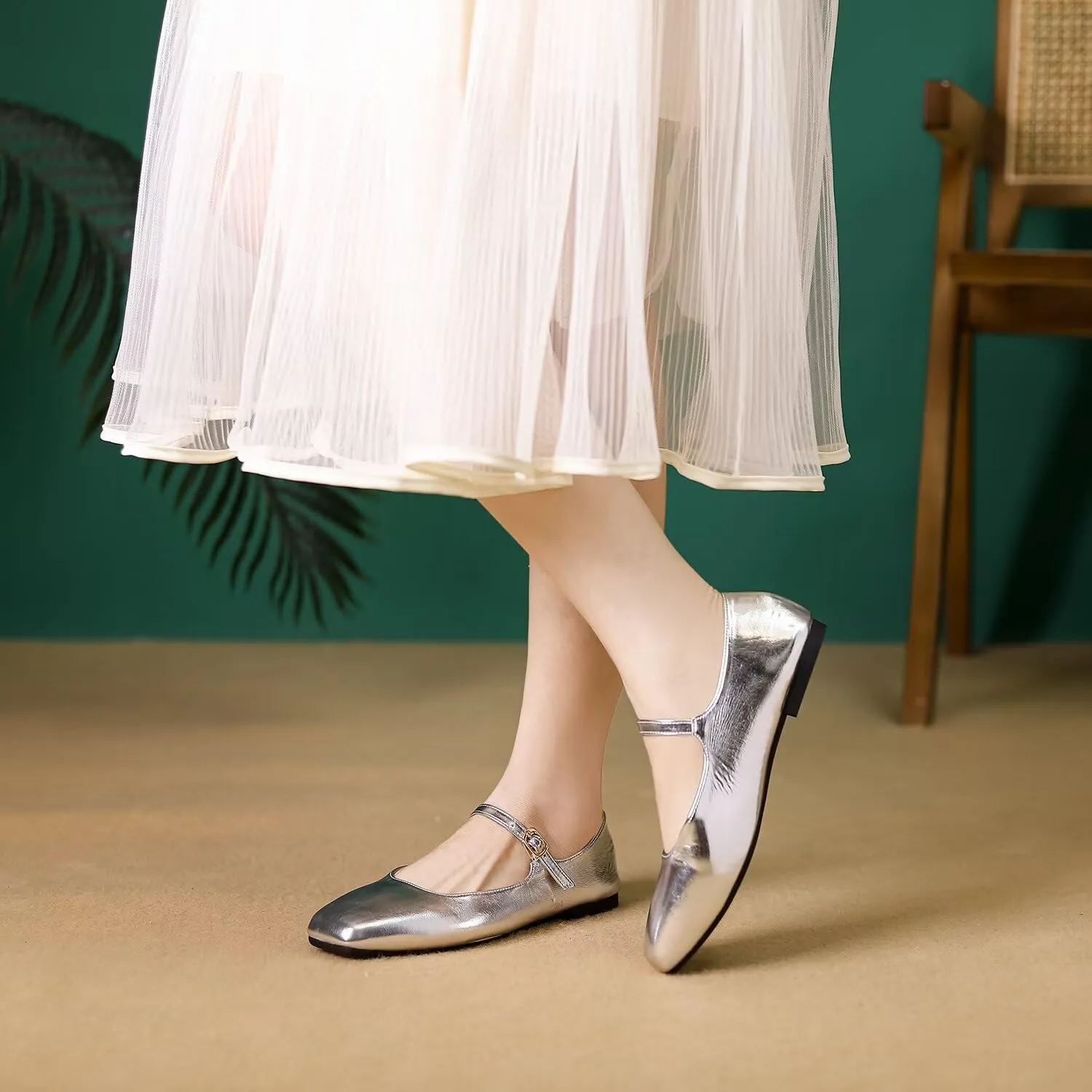 Hee grand Leather Mary Jane Shoes for Women Dressy Square Toe Ballet Flats with Strap Comfortable Walking Shoes Soft Leather Dress Shoes