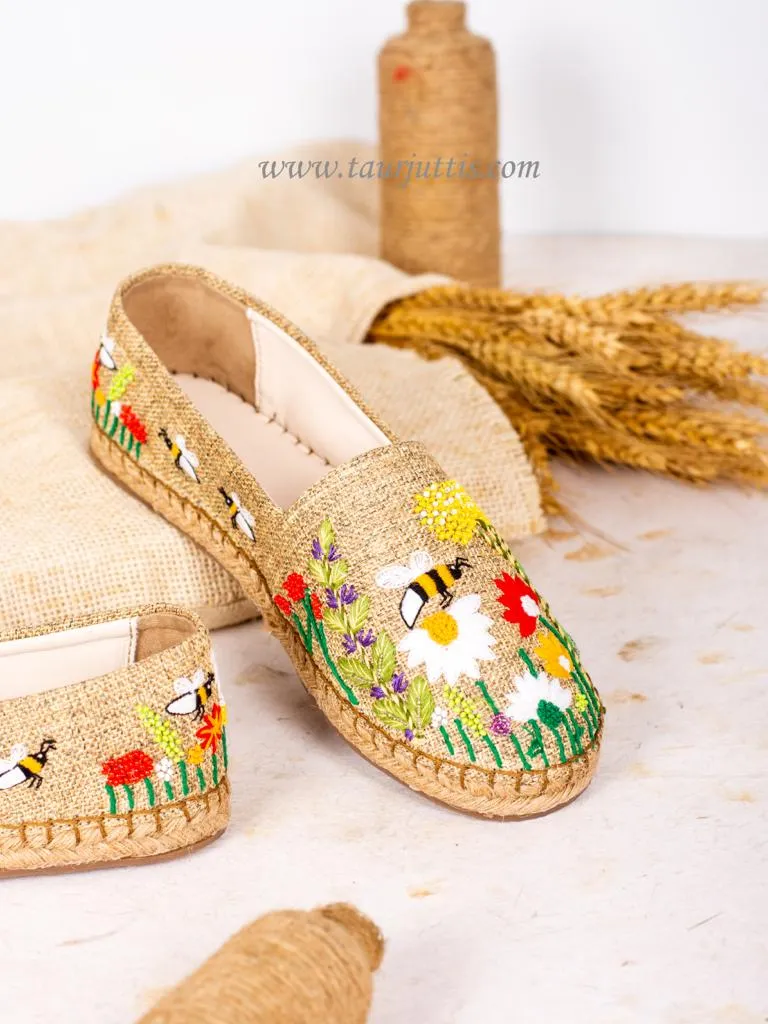 HONEY BEE CANVAS