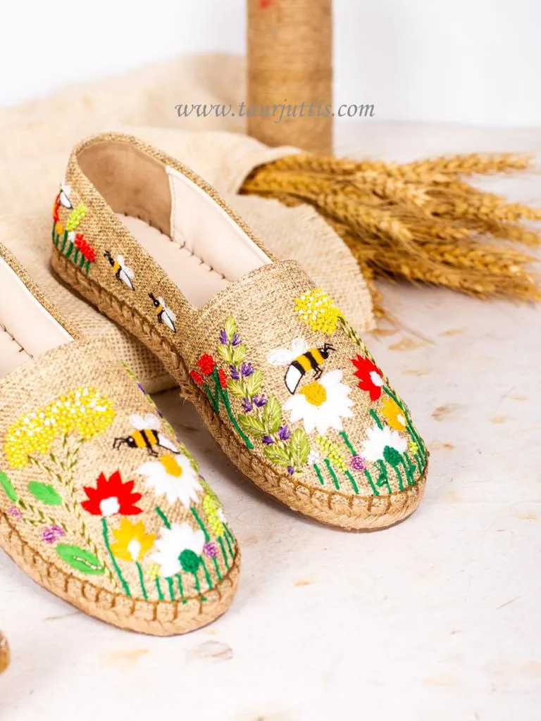 HONEY BEE CANVAS