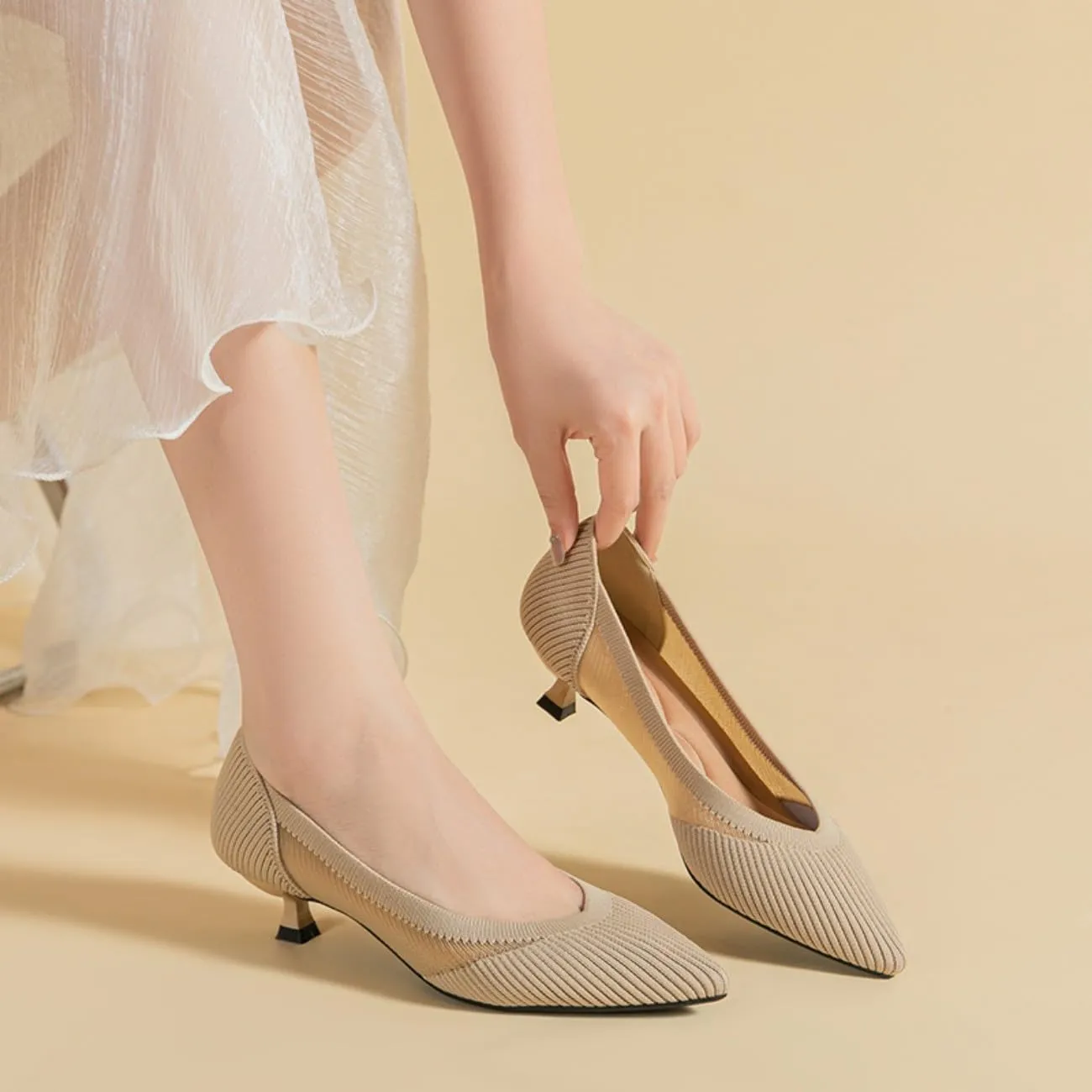 HROYL Women's Knit Pumps Kitten Heels Pointed Toe Slip On Comfortable Casual Formal Dress Shoes