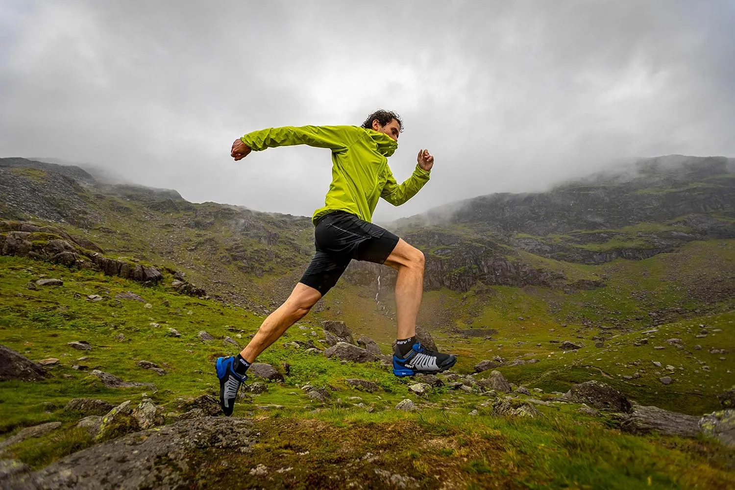Inov-8 Men's Running Shoes Hiking
