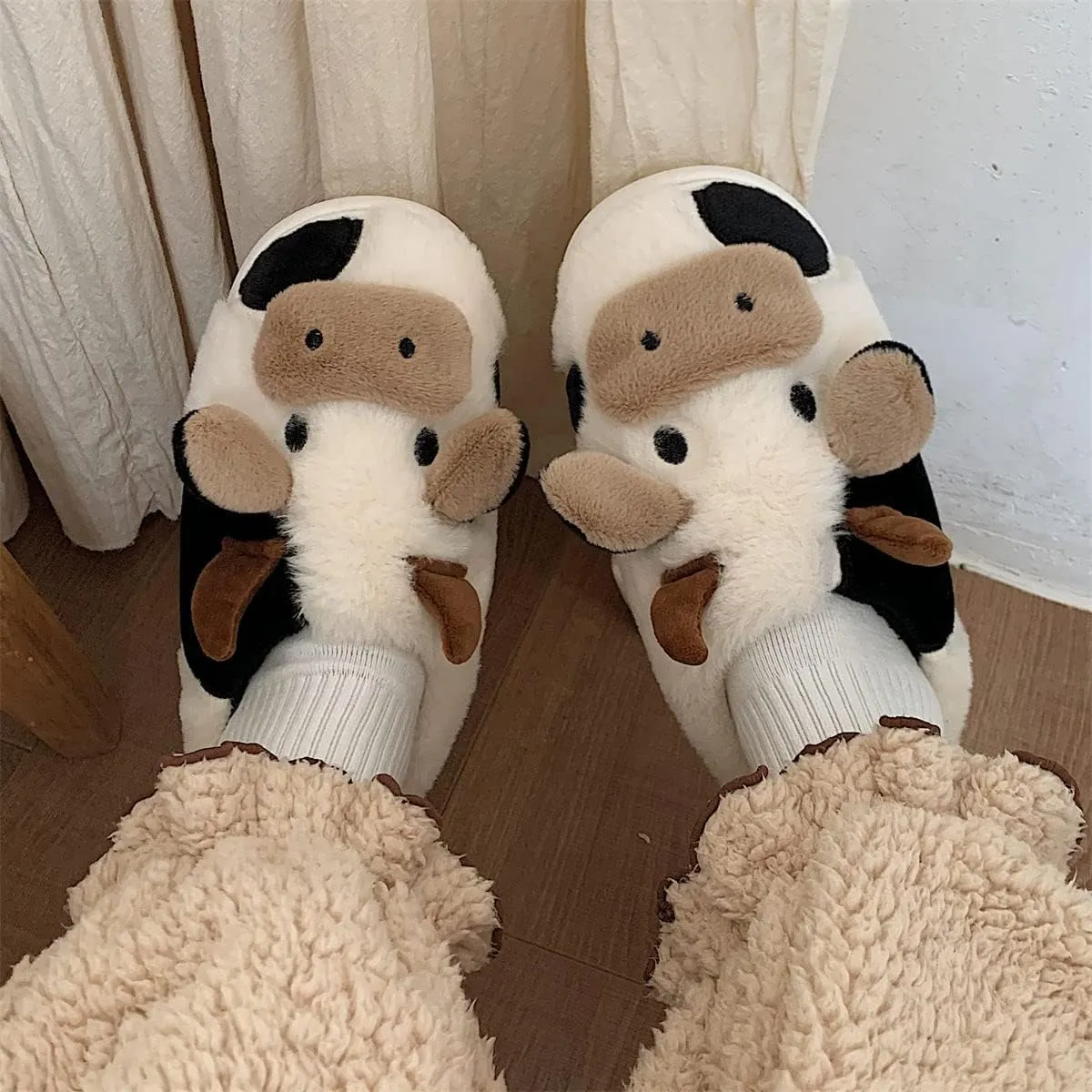 Jerzmy Cute Animal Cow Pig Men Women House Slippers, Comfy Memory Foam Cloudy Soft Slippers Plush Home Shoes for Bedroom Living Room Indoor