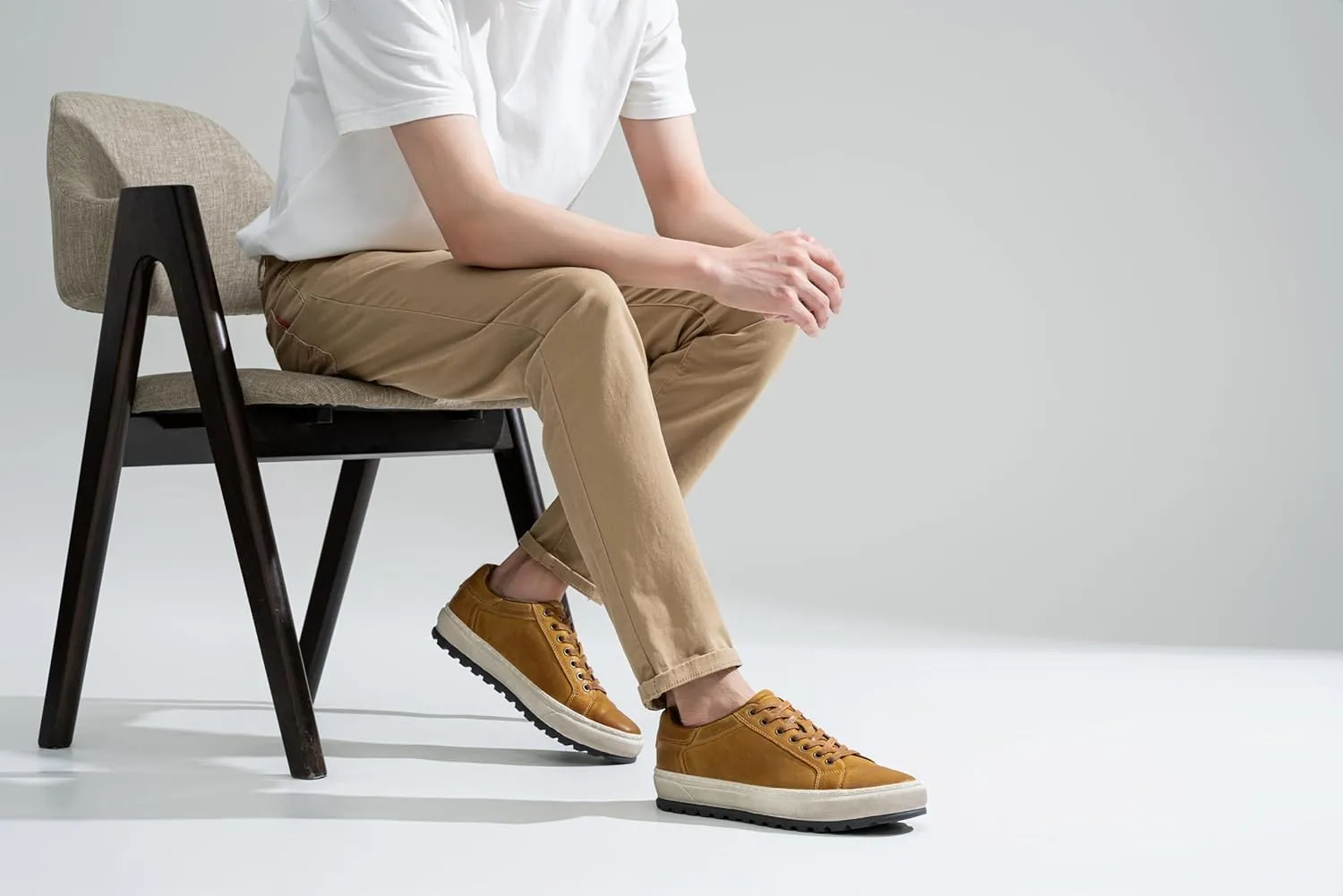 Jousen Men's Brown Leather Casual Fashion Sneakers