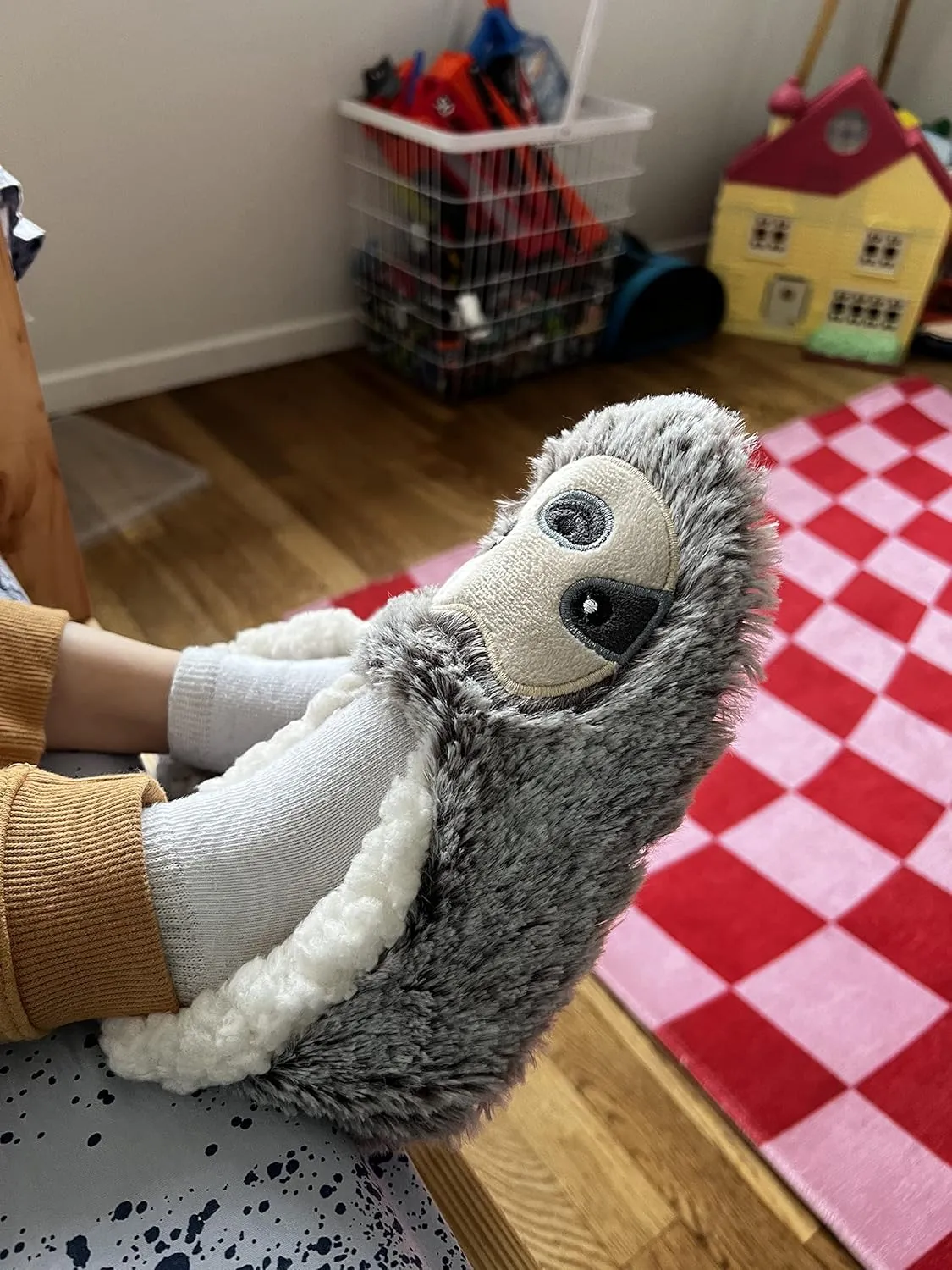 Kids Funny Animal Slippers, Novelty Fluffy Sherpa Indoor House Shoes for Girls & Boys, Size 1-4