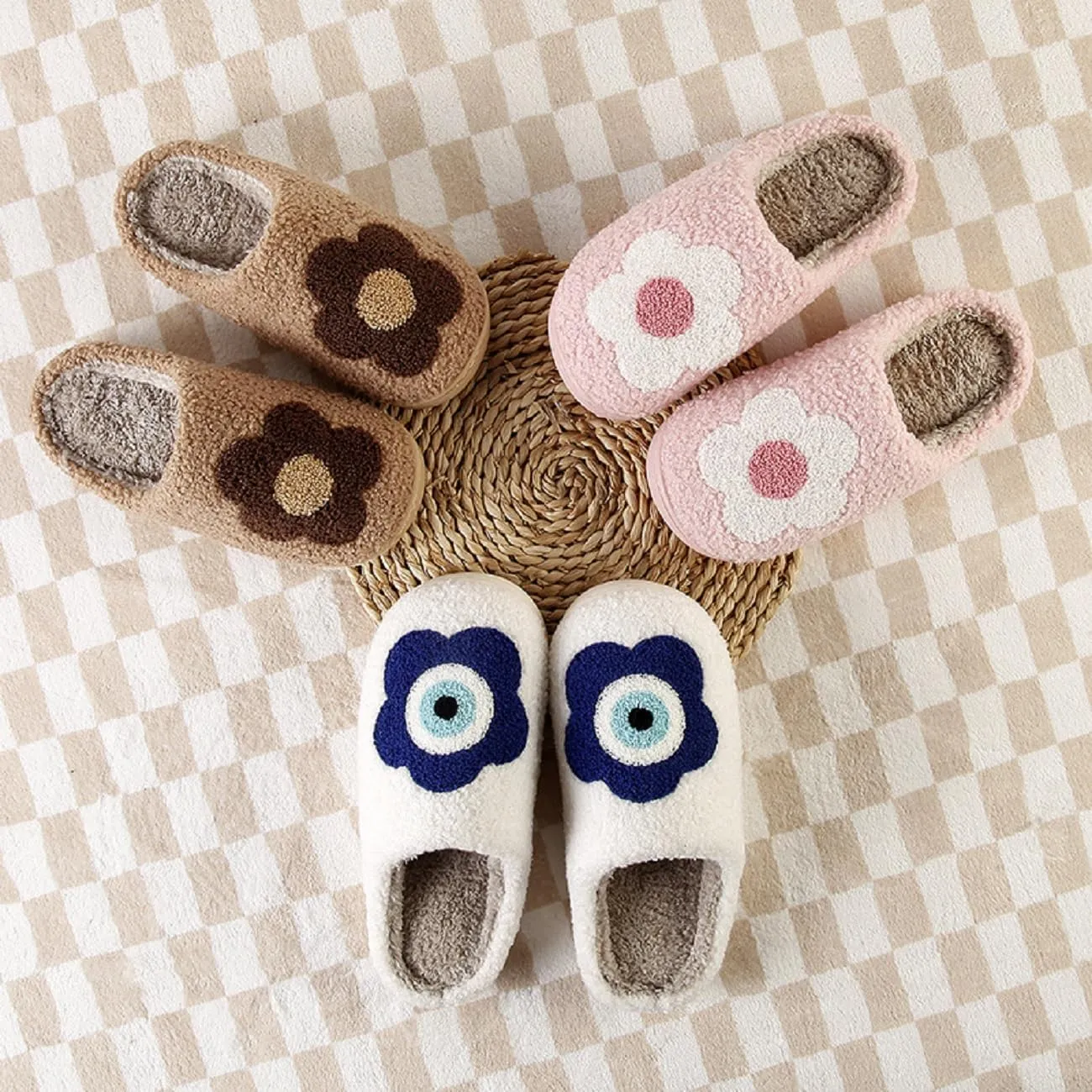 LNERIP Animal Slippers Fruit Slippers Plant Slippers Various Cartoon Patterns Fluffy Soft Memory Foam Retro Indoor Outdoor Home Couple Shoes