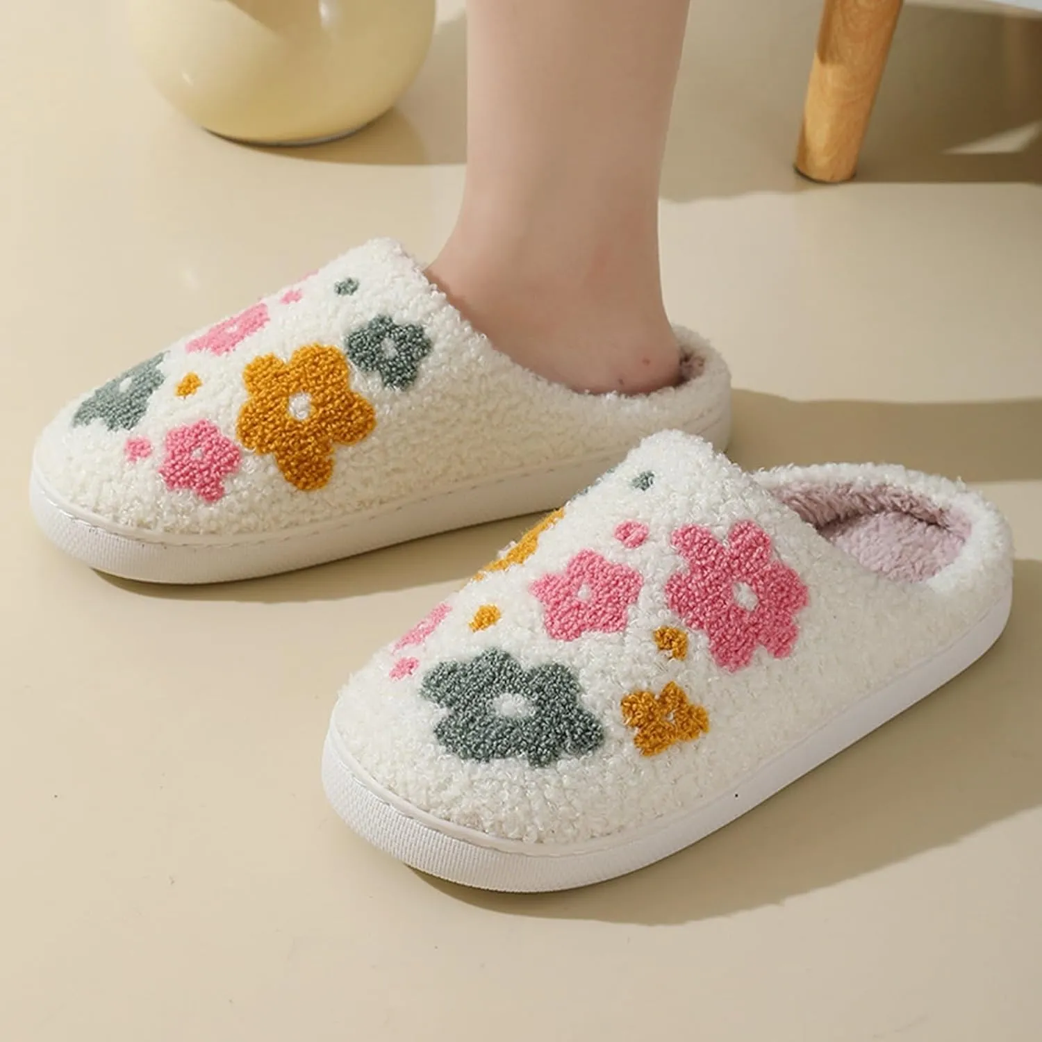 LNERIP Animal Slippers Fruit Slippers Plant Slippers Various Cartoon Patterns Fluffy Soft Memory Foam Retro Indoor Outdoor Home Couple Shoes