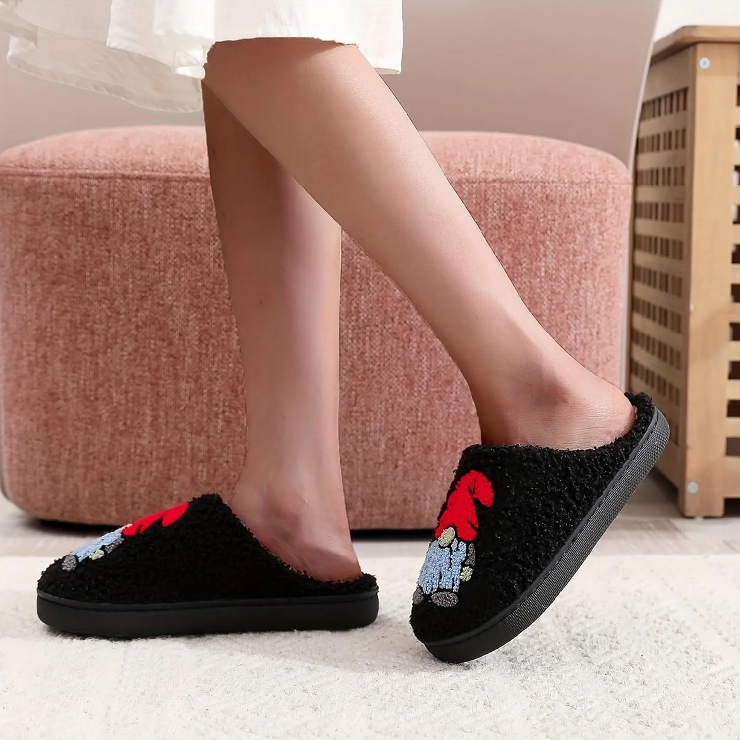LNERIP Slippers Winter Womens Mens Fluffy Plush Slippers Animals Cute Cartoon House Slippers Cuddly Warm Shoes Indoor Outdoor Girls Women