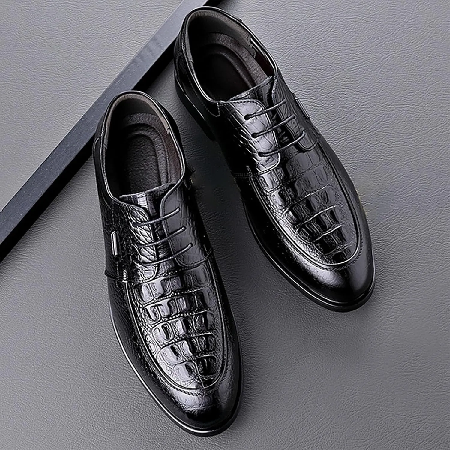 Men's Business Casual Shoes, Lace Up Crocodile Print Round Toe Leather Top Layer Cow Leather Resistant Non Slip Rubber Sole Business Shoes