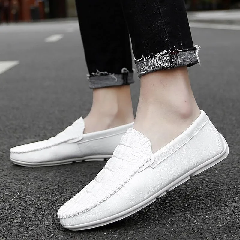 Men's Crocodile Print Vegan Leather Loafers -Round Toe Lightweight Comfortable Anti-Slip Slip-Ons for Casual Wear