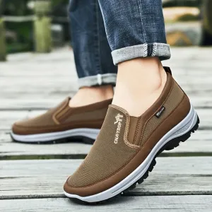 Men's Hiking Shoes – Durable Slip-On Outdoor Footwear, Breathable Comfort