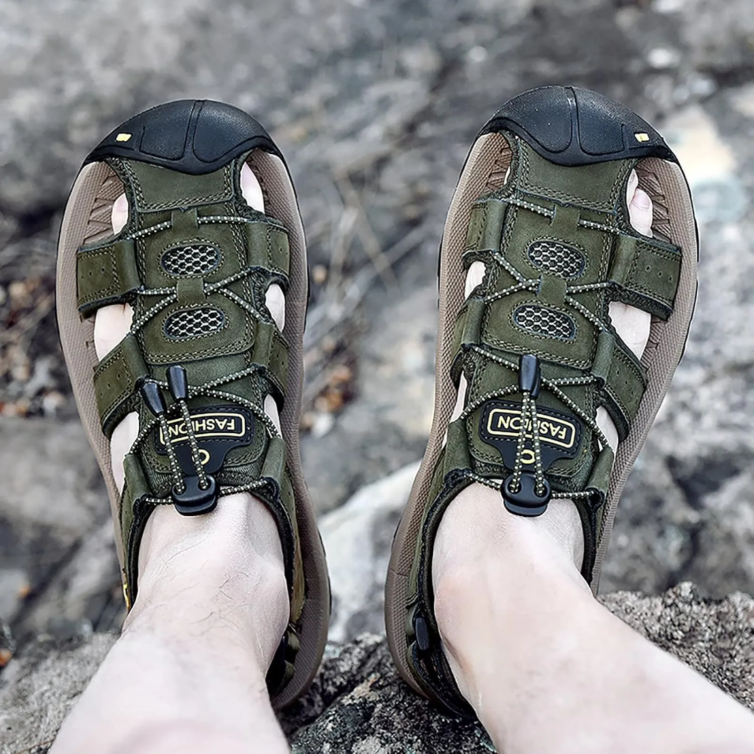 Men's Shoes Winter Boots Outdoor Summer Walking Beach Hiking Fishing Barefoot Leather Sandals for Men Camp